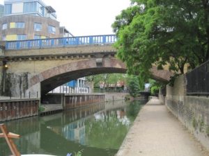 Limehouse Cut 14